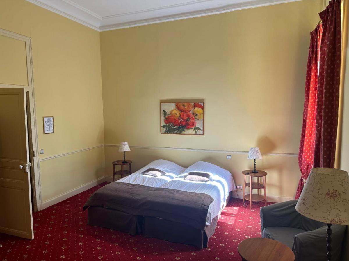 Camping Et Hotel Chateau Du Haget Montesquiou Dış mekan fotoğraf